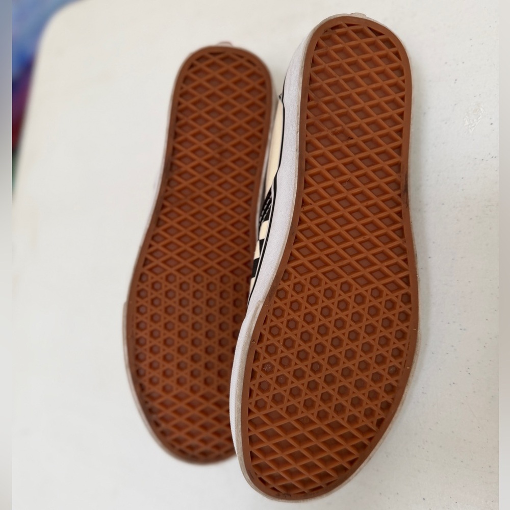 Vans Men’s Black and Cream Checkerboard Slip-Ons - Picture 4 of 6